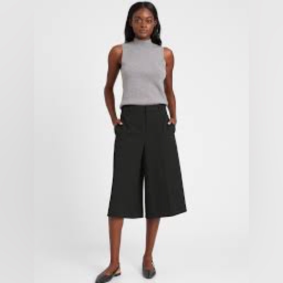 Banana Republic Sculpted Stretch Black Dressy Culottes Pants Size 10 #1170 - Picture 2 of 13